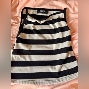 Cider Boat Neck Black and White Striped Tank Top sz Medium